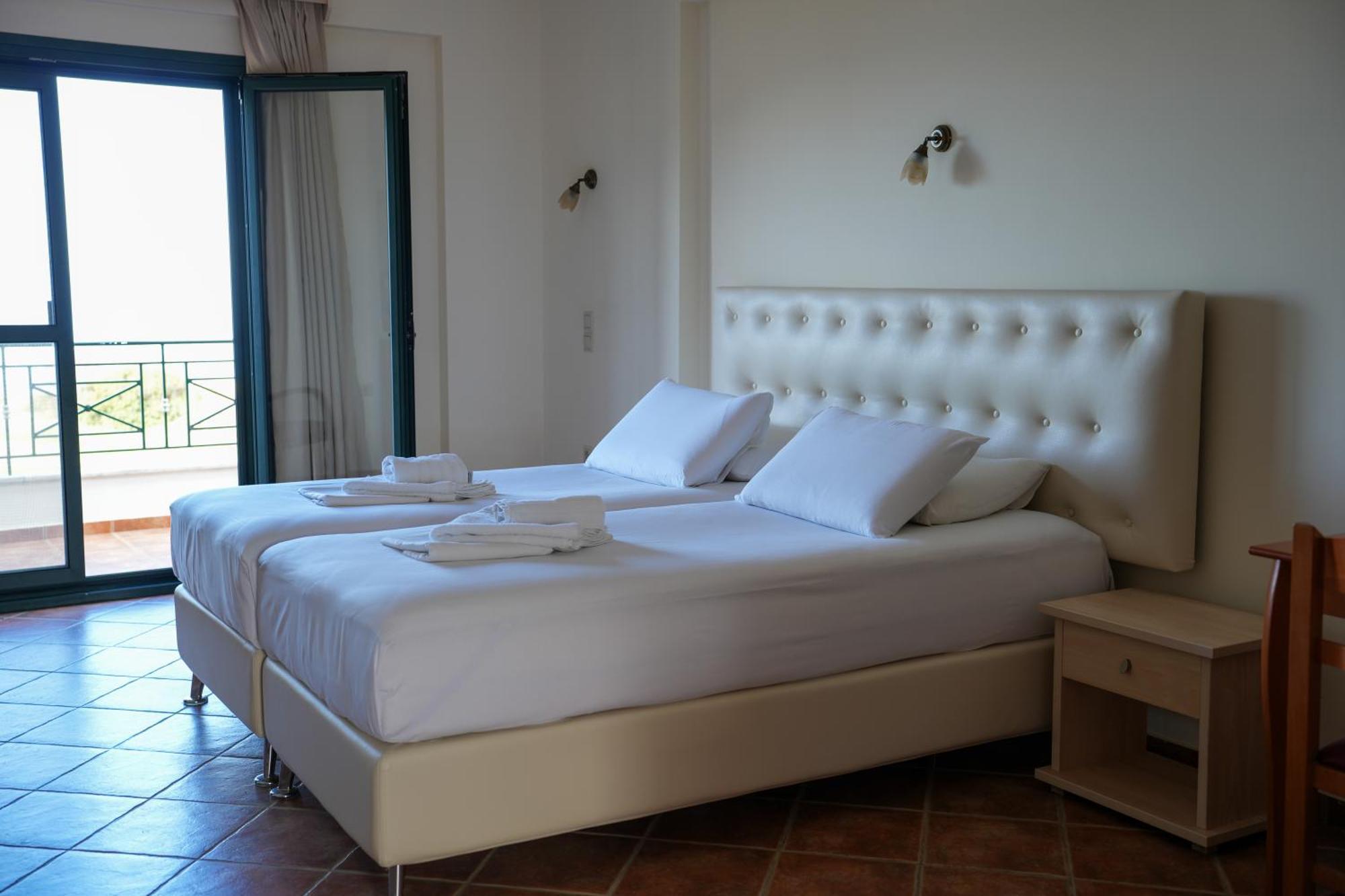 Coralli Hotel Пердика Экстерьер фото